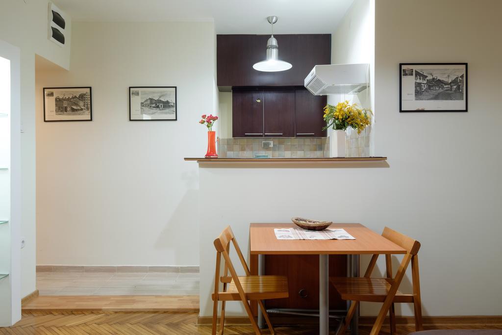 M&M Downtown Apartment Belgrád Szoba fotó