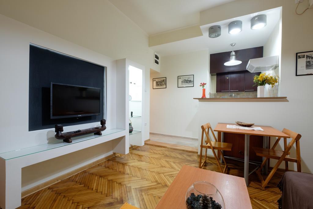 M&M Downtown Apartment Belgrád Szoba fotó
